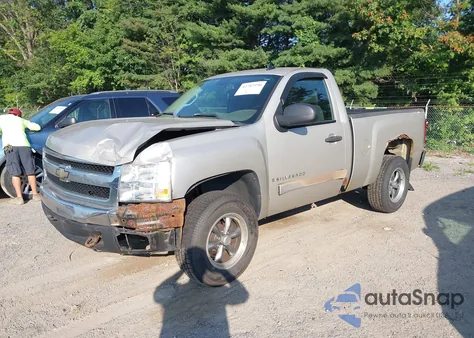 2007 Chevrolet Silverado 1500 Lt1 z USA, uszkodzony, nr VIN 1GCEC14097Z590783